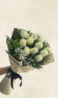 Bodrum Çiçek Market 11'li beyaz gül buketi