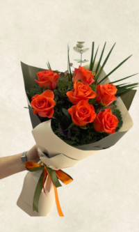 Bodrum Çiçek Market 7'li turuncu gül buketi