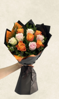 İthal pudra turuncu gül buketi