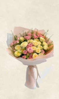 odilia salinero 10 sprey gül buketi