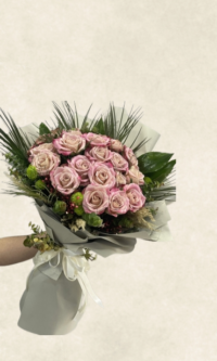 20 İthal lila gül buketi