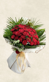 41 kırmızı gül buketi beyaz ambalaj