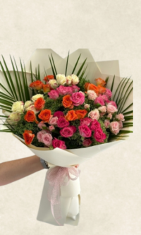mix İthal 30 Çardak gül buketi